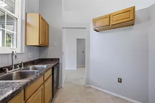 7714 Glades Ct, Temple Terrace, FL 33637 - Photo 17