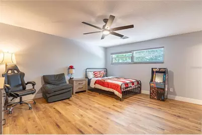 12705 Park Boulevard, Seminole, FL 33776 - Photo 15