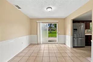 7021 Sheffield Dr, Lakeland, FL 33810 - Photo 11