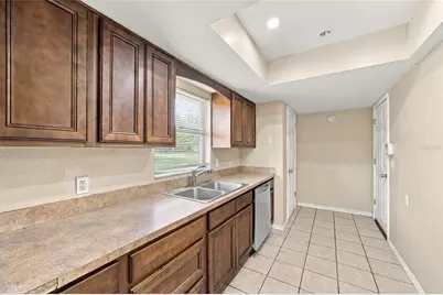 7021 Sheffield Drive, Lakeland, FL 33810 - Photo 5