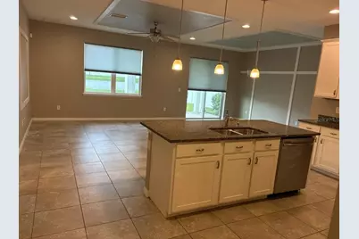 10605 Avian Forrest Dr, Riverview, FL 33578 - Photo 3