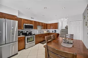 7321 Jackson Springs Rd, Tampa, FL 33634 - Photo 13