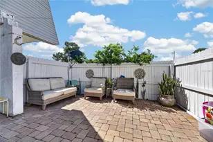 7321 Jackson Springs Rd, Tampa, FL 33634 - Photo 41