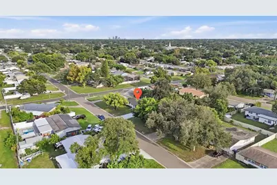 6212 42 Avenue N, Saint Petersburg, FL 33709 - Photo 31