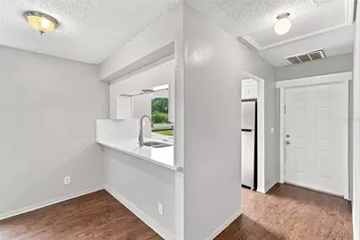 5000 74th Street N, Saint Petersburg, FL 33709 - Photo 7