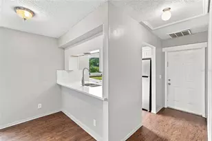 5000 74th St N, Saint Petersburg, FL 33709 - Photo 7