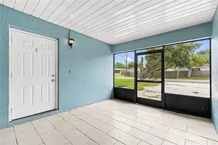 5000 74th St N, Saint Petersburg, FL 33709 - Photo 5