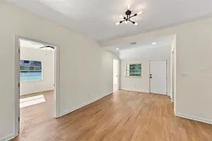 917 E 25th Ave, Tampa, FL 33605 - Photo 11