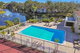 10354 Carrollwood Ln, Tampa, FL 33618 - Photo 29
