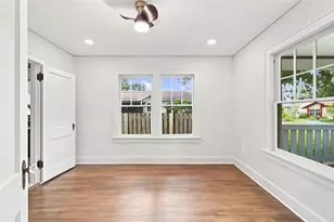 315 W Hilda St, Tampa, FL 33603 - Photo 39