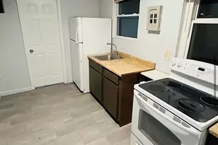 920 E Seneca Ave, Tampa, FL 33612 - Photo 23