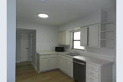 7454 1st Way N, Saint Petersburg, FL 33702 - Photo 11