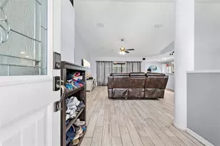 13925 Echo Mountain Dr, Hudson, FL 34667 - Photo 5
