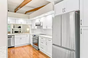 1460 Mahogany Ln, Palm Harbor, FL 34683 - Photo 9