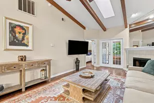 1460 Mahogany Ln, Palm Harbor, FL 34683 - Photo 15