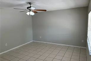 2285 Crystal Grove Ln, Lakeland, FL 33801 - Photo 35