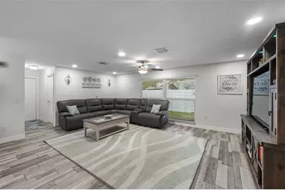 425 Wayfarer Court, Tarpon Springs, FL 34689 - Photo 7