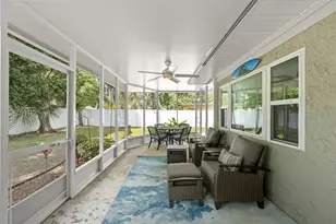 425 Wayfarer Ct, Tarpon Springs, FL 34689 - Photo 27