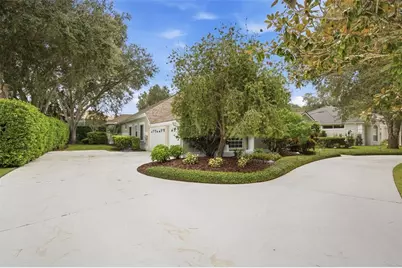 16308 Moradas De Avila, Tampa, FL 33613 - Photo 5