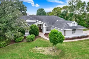 5304 Patricia Pl, Weeki Wachee, FL 34607 - Photo 3
