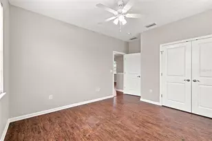 8319 Manor Club Cir, Tampa, FL 33647 - Photo 29