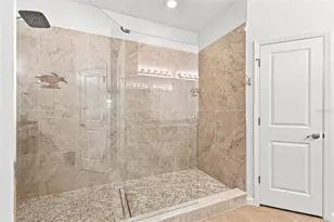 8319 Manor Club Cir, Tampa, FL 33647 - Photo 9