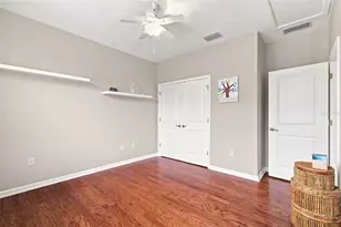 8319 Manor Club Cir, Tampa, FL 33647 - Photo 37
