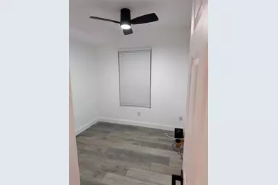 2548 Langdon Avenue S, Saint Petersburg, FL 33712 - Photo 5