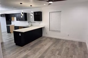 2548 Langdon Ave S, Saint Petersburg, FL 33712 - Photo 9