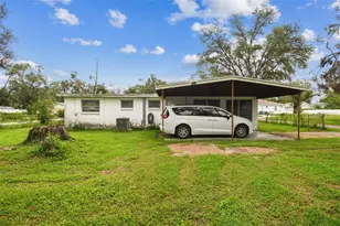 7512 Rhode Island Dr, Tampa, FL 33619 - Photo 17