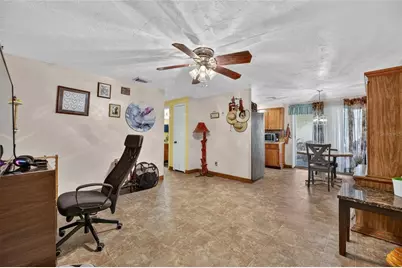5220 55th Avenue N, Saint Petersburg, FL 33709 - Photo 5