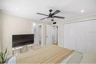 4769 Puritan Circle #401, Tampa, FL 33617 - Photo 15
