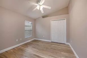 4883 W Breeze Cir, Palm Harbor, FL 34683 - Photo 15