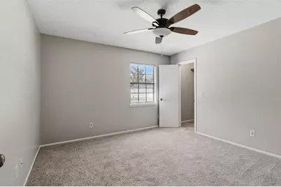703 Crystal Lake Road, Lutz, FL 33548 - Photo 25