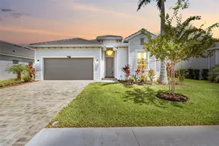 17622 Santorini Ct, Venice, FL 34293 - Photo 1
