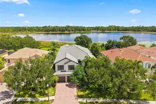 2707 Lakebreeze Ln S, Clearwater, FL 33759 - Photo 1