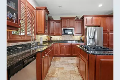 2707 Lakebreeze Lane S, Clearwater, FL 33759 - Photo 17