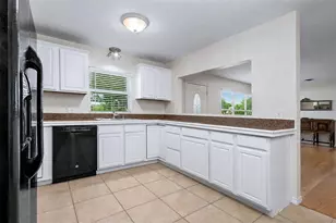 11399 80th Ave, Seminole, FL 33772 - Photo 11