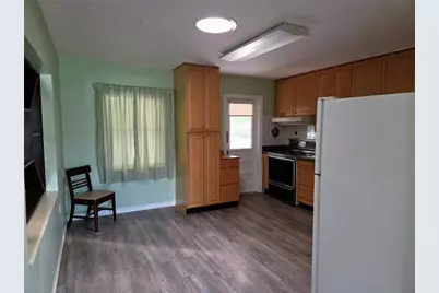 6044 Burlington Avenue N, Saint Petersburg, FL 33710 - Photo 7