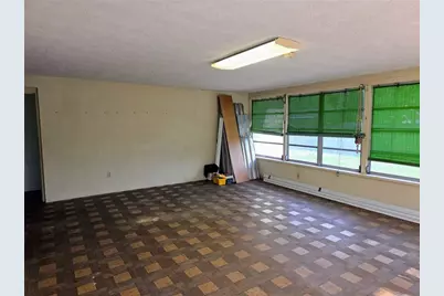 6044 Burlington Avenue N, Saint Petersburg, FL 33710 - Photo 39