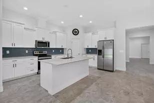 5114 Chilkoot St, Tampa, FL 33617 - Photo 15