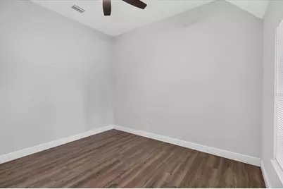 5114 Chilkoot Street, Tampa, FL 33617 - Photo 61