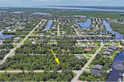 17177 Sotliff Avenue, Port Charlotte, FL 33948 - Photo 19