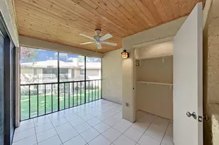 2679 Sabal Springs Cir, Clearwater, FL 33761 - Photo 21