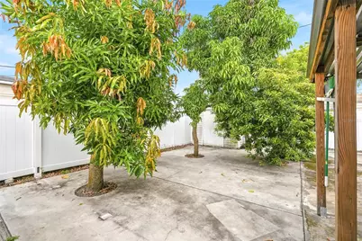3118 River Cove Drive, Tampa, FL 33614 - Photo 37