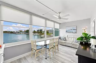 1898 Shore Dr S, South Pasadena, FL 33707 - Photo 3