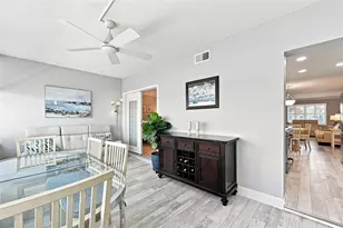 1898 Shore Dr S, South Pasadena, FL 33707 - Photo 19
