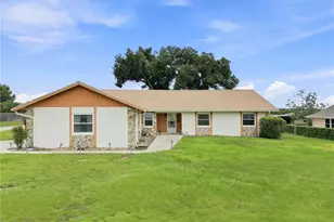 12501 Apalachee Pl, Thonotosassa, FL 33592 - Photo 1