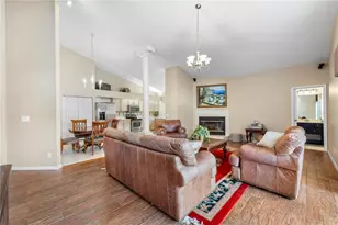 8746 Tantallon Cir, Tampa, FL 33647 - Photo 17