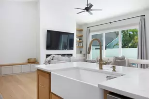 449 12th Ave N, Saint Petersburg, FL 33701 - Photo 9